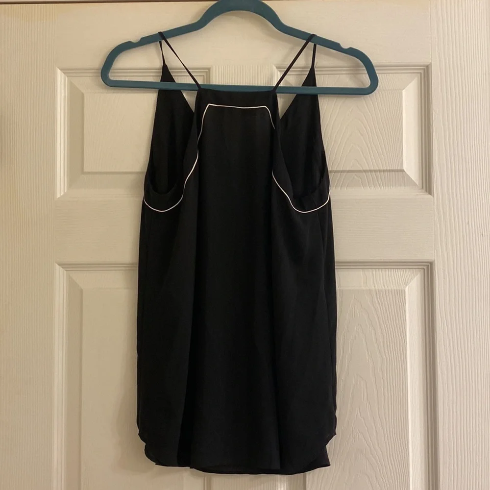 LOFT Tank Top - Picture 4 of 4